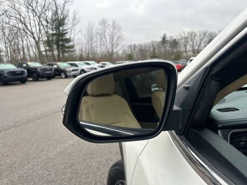 Used 2018 Toyota Highlander XLE image 13