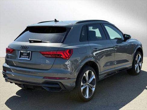 Used 2022 Audi Q3 2.0T Premium Plus image 7
