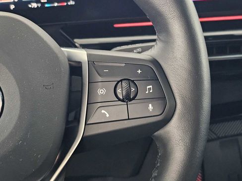 Used 2025 BMW X2 xDrive28i image 25