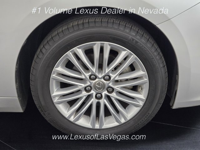 Used 2014 Lexus ES 350 w/ Premium Package FWD image 9