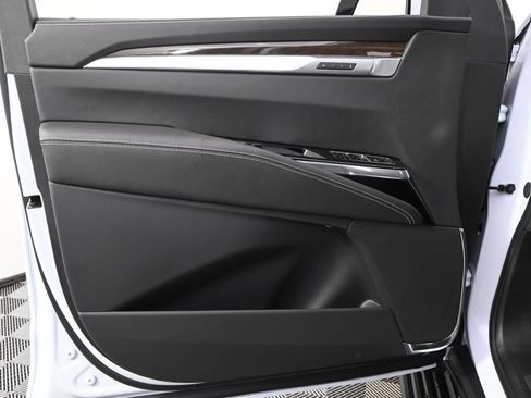 New 2026 Cadillac Escalade Platinum Sport w/ LPO, ONYX Package AWD/4WD image 23