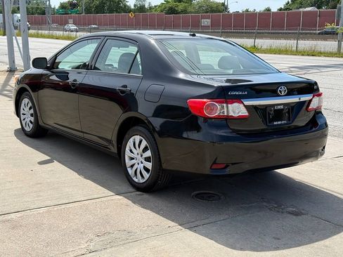 Used 2012 Toyota Corolla LE FWD image 10