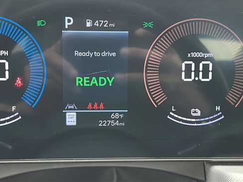 Used 2025 Hyundai Sonata SEL FWD image 17