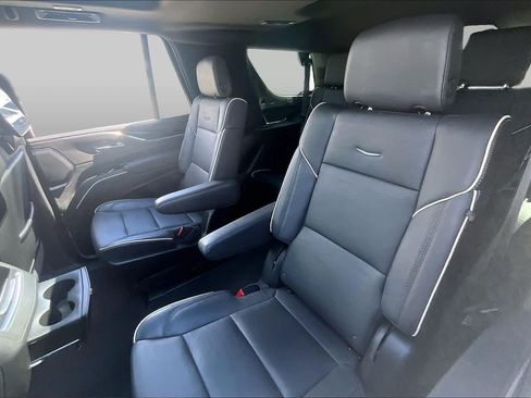 Used 2024 Cadillac Escalade Sport w/ Touring Package AWD/4WD image 19