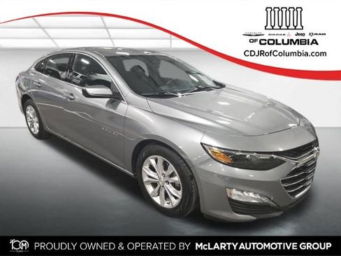 Used 2024 Chevrolet Malibu LT image 1