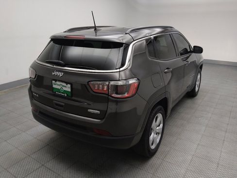 Used 2021 Jeep Compass Latitude w/ Convenience Group AWD/4WD image 9