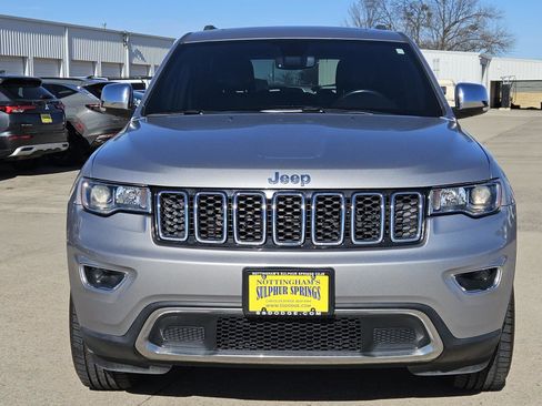 Used 2021 Jeep Grand Cherokee Limited image 2