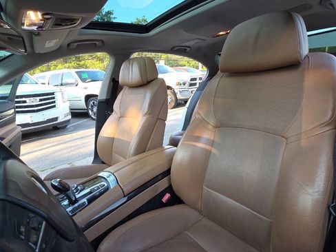 Used 2011 BMW 750Li xDrive AWD/4WD image 33