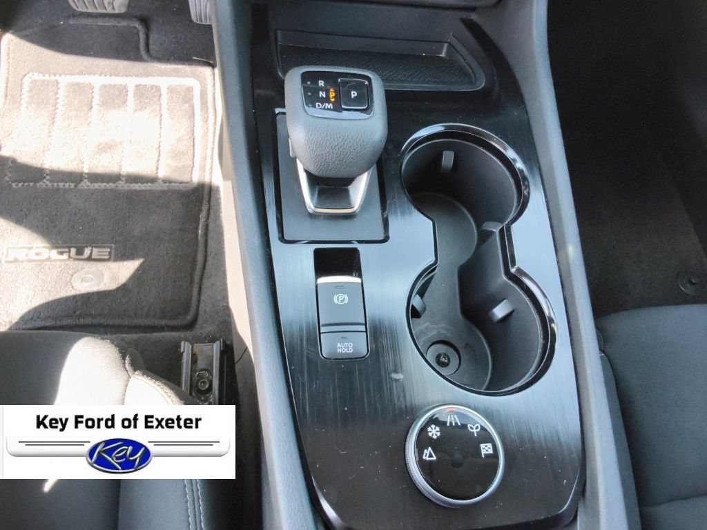 Used 2024 Nissan Rogue S AWD/4WD image 26