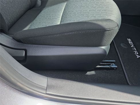 New 2026 Nissan Sentra SV w/ SV Convenience Package FWD image 20