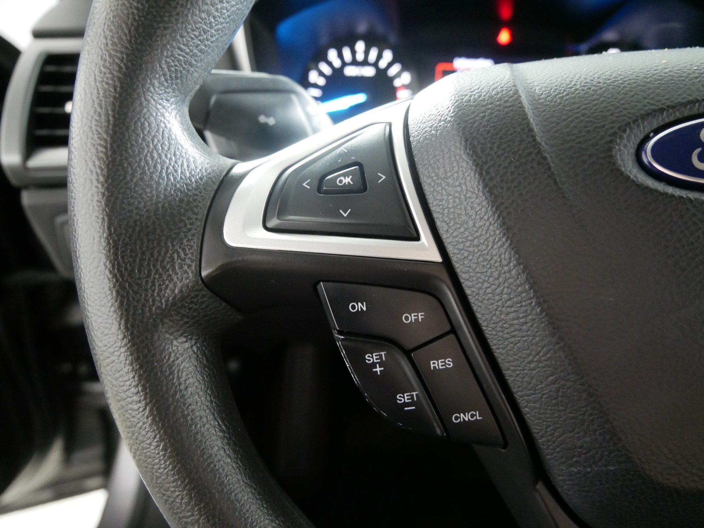 Used 2013 Ford Fusion SE FWD image 27