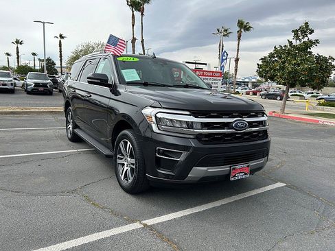 Used 2024 Ford Expedition Limited RWD image 1