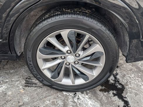 Used 2022 Buick Encore GX Select w/ Sport Touring Package image 28