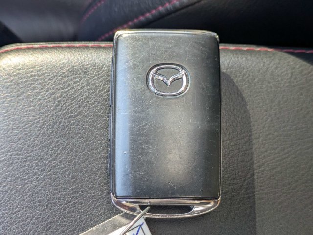 Used 2024 MAZDA CX-5 Carbon Edition AWD/4WD image 30