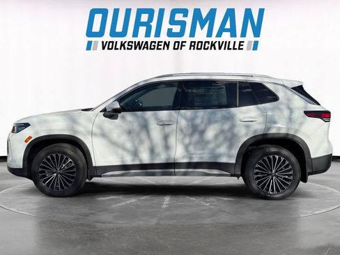 New 2025 Volkswagen Tiguan S image 3