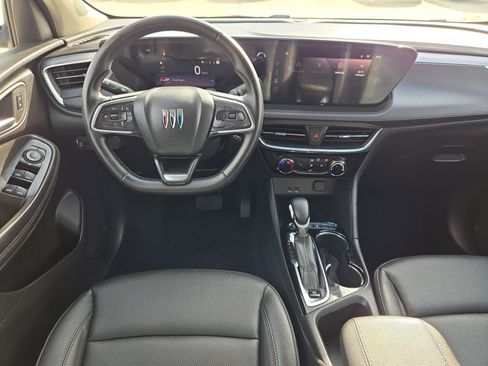 Used 2024 Buick Encore GX Sport Touring FWD image 27