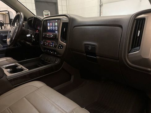 Used 2016 GMC Sierra 1500 Denali AWD/4WD image 22