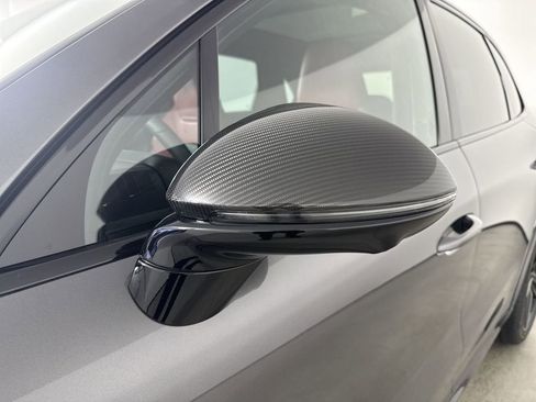 New 2026 Porsche Cayenne GTS image 12