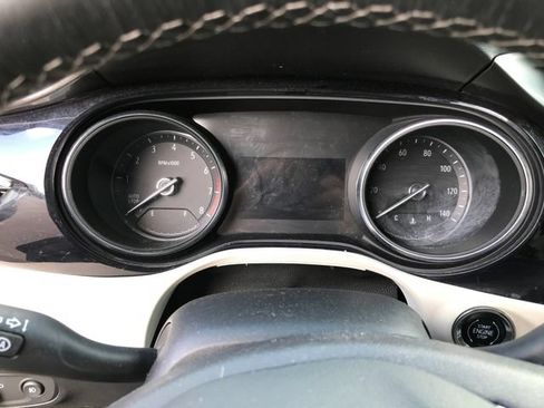 Used 2023 Buick Encore GX Preferred w/ Cold Weather Comfort Package FWD image 9