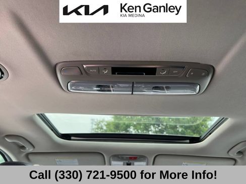Certified 2024 Kia Telluride S w/ S Sunroof Package AWD/4WD image 43