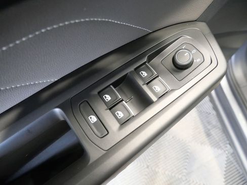 Used 2022 Volkswagen Atlas SE image 18