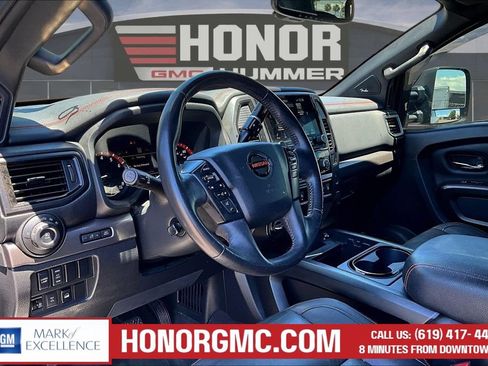 Used 2021 Nissan Titan PRO-4X w/ Pro-4x Convenience Package AWD/4WD image 18
