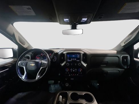 Used 2022 Chevrolet Silverado 1500 LT AWD/4WD image 15