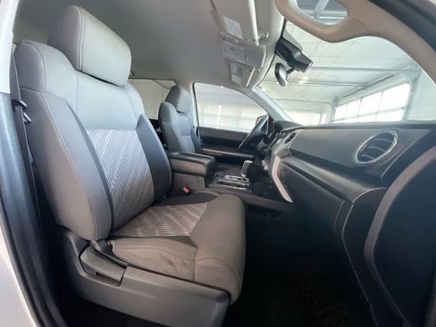 Used 2018 Toyota Tundra SR5 image 24