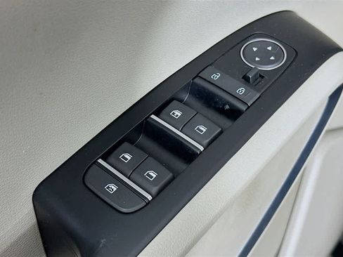 Used 2023 Kia Soul EX FWD image 29