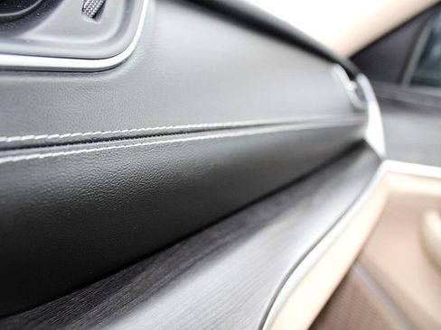 Used 2021 Jeep Grand Cherokee L Limited image 13