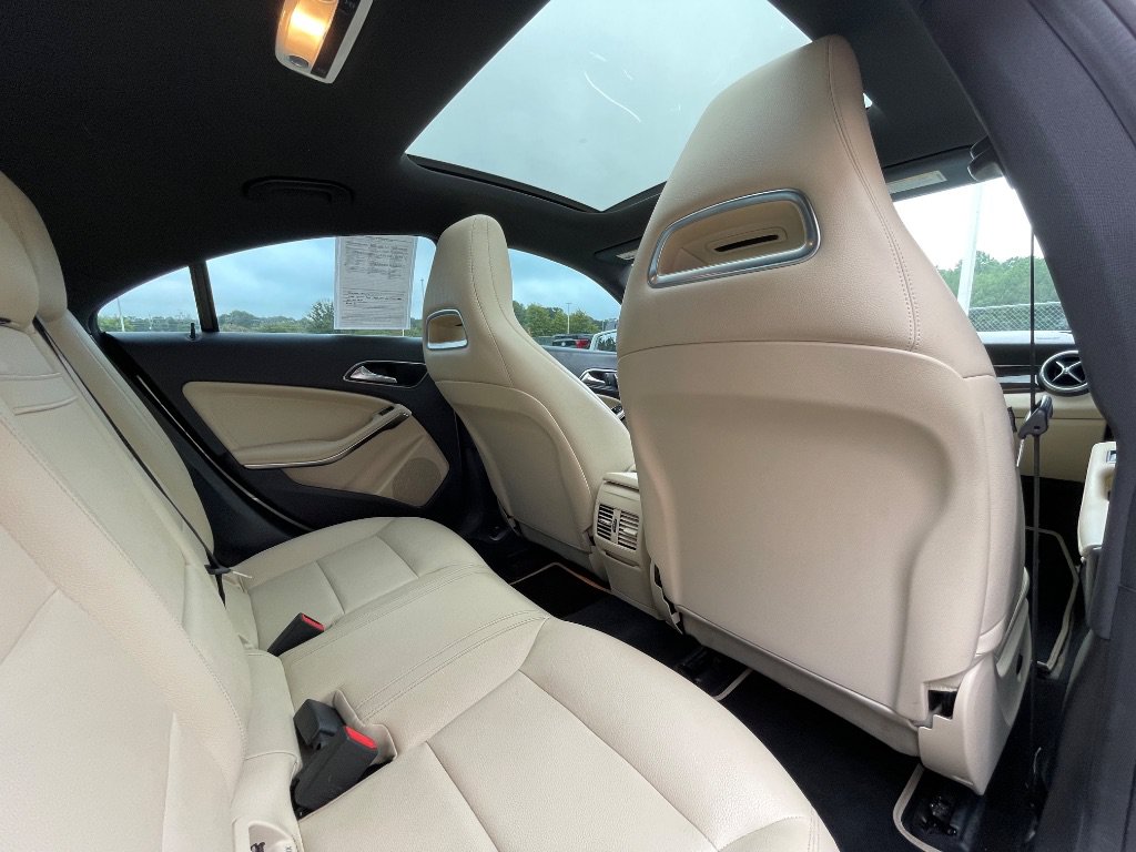 Used 2018 Mercedes-Benz CLA 250 image 24