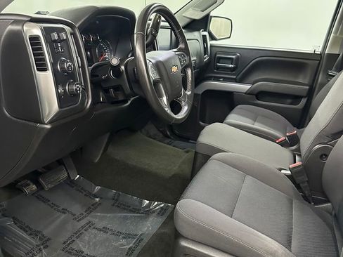Used 2018 Chevrolet Silverado 1500 LT w/ All Star Edition image 10