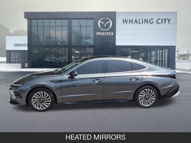 Used 2025 Hyundai Sonata Limited FWD image 5