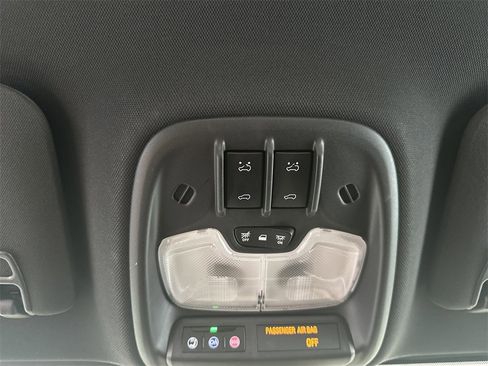 Certified 2023 GMC Canyon Denali image 23