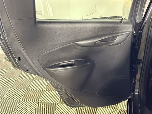 Used 2021 Chevrolet Spark LT image 18