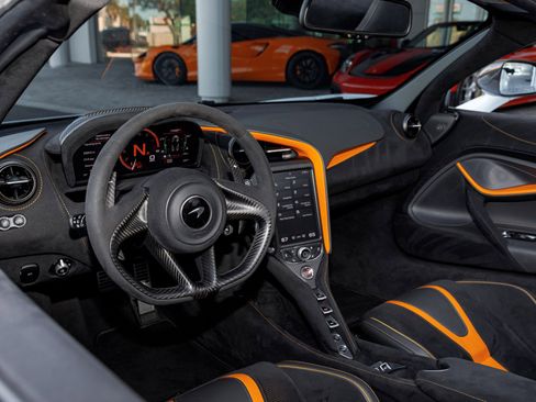 Used 2020 McLaren 720S Performance image 61