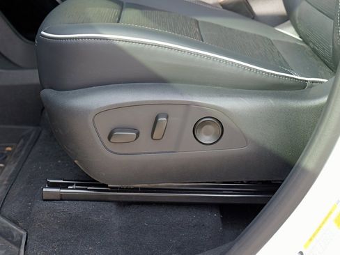 New 2025 Buick Enclave Sport Touring w/ Super Cruise Package image 21