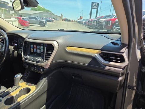 Used 2018 GMC Acadia Denali w/ Technology Package AWD/4WD image 16