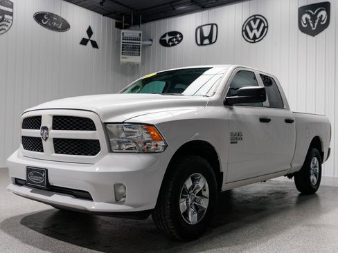 Used 2019 RAM 1500 Express image 2
