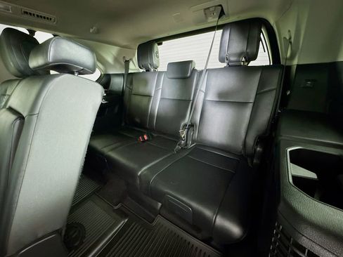 Used 2024 Toyota Sequoia Limited AWD/4WD image 29