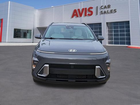 Used 2025 Hyundai Kona SEL FWD image 10