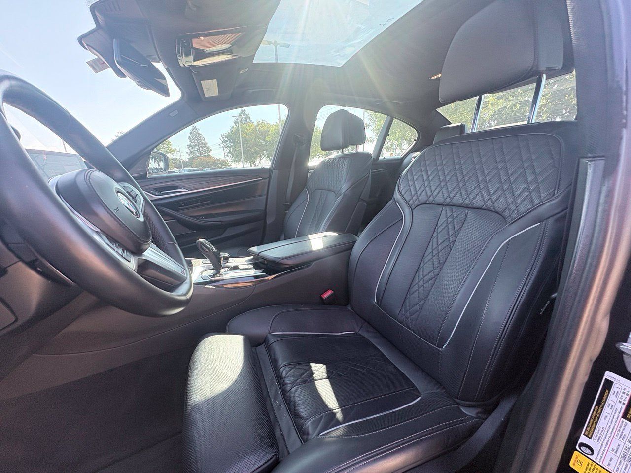 Used 2019 BMW 540i w/ M Sport Package RWD image 6