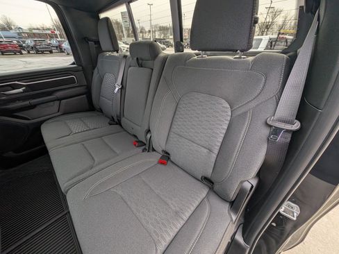 New 2026 RAM 1500 4x4 Crew Cab image 16