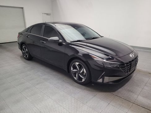 Used 2023 Hyundai Elantra Limited FWD image 13