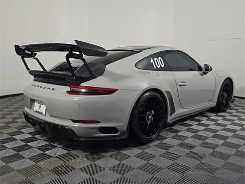 Used 2018 Porsche 911 Carrera GTS image 7