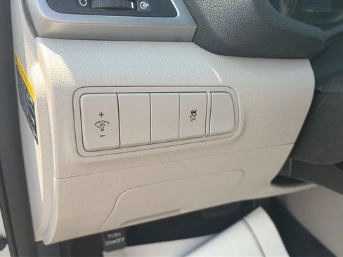 Used 2018 Hyundai Tucson SEL AWD/4WD image 12