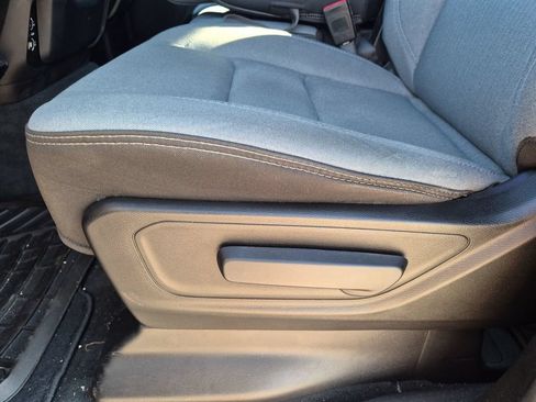 Used 2022 RAM 1500 Big Horn AWD/4WD image 18