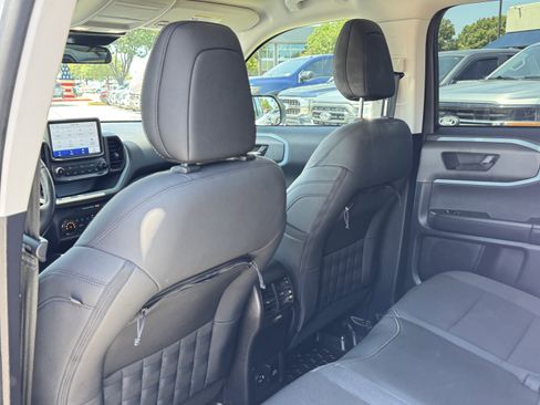 Used 2022 Ford Bronco Sport Badlands image 14