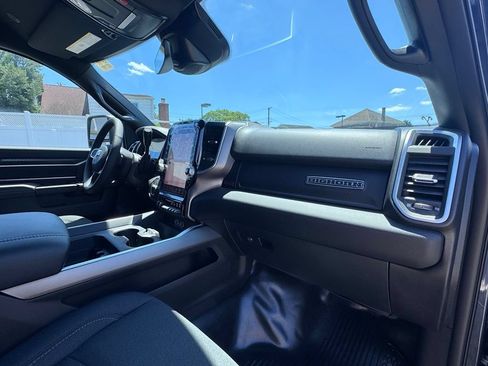 Used 2026 RAM 2500 Big Horn AWD/4WD image 17