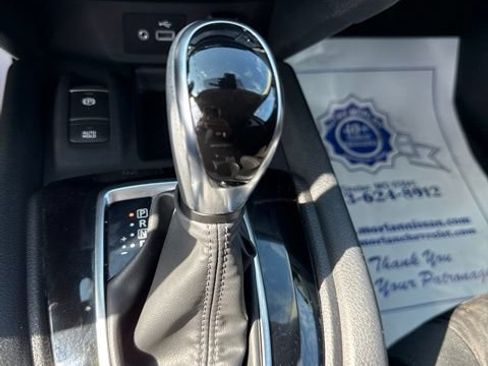 Used 2020 Nissan Rogue SV w/ Premium Package AWD/4WD image 19